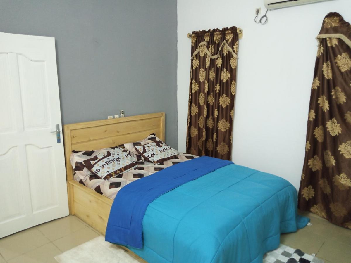 Апартаменты Hebertogo Casablanca Ломе Экстерьер фото