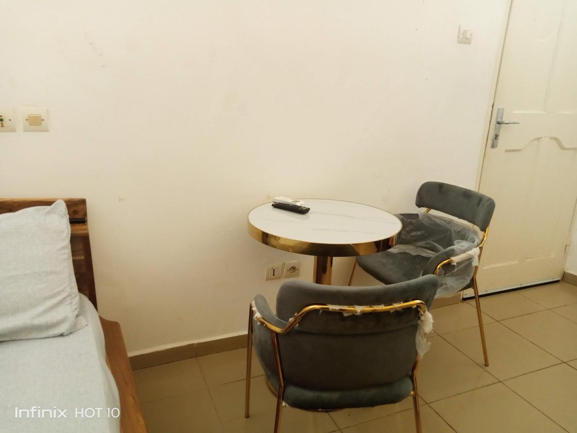 Апартаменты Hebertogo Casablanca Ломе Экстерьер фото